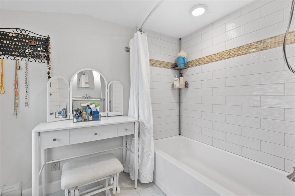 3 Sewell Road Wilmington, MA 01887 - Photo 22 of 25 Gallery Image 22