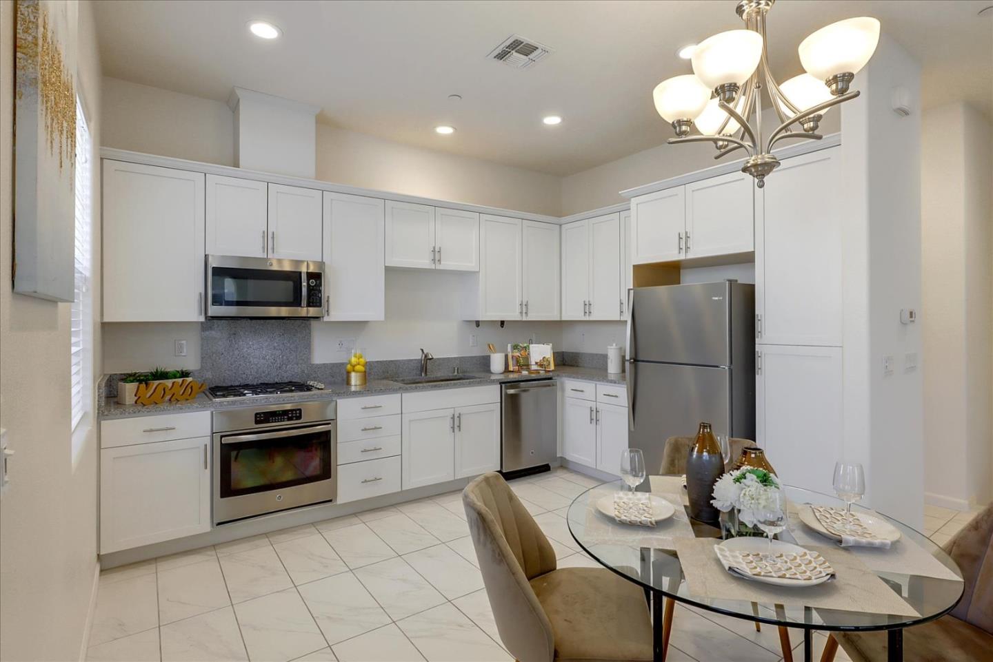 5854 Riley Way Newark, CA 94560 - Photo 2 of 32 Gallery Image 2