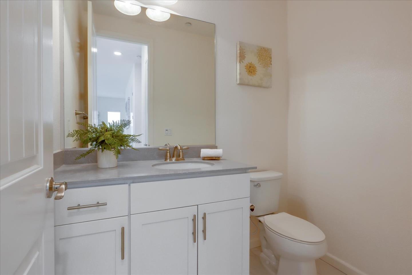 5854 Riley Way Newark, CA 94560 - Photo 26 of 32 Gallery Image 26