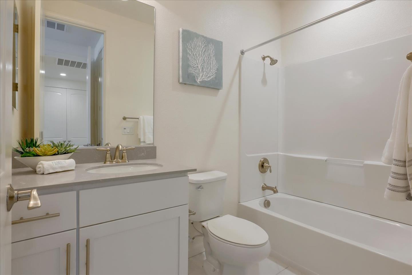 5854 Riley Way Newark, CA 94560 - Photo 28 of 32 Gallery Image 28