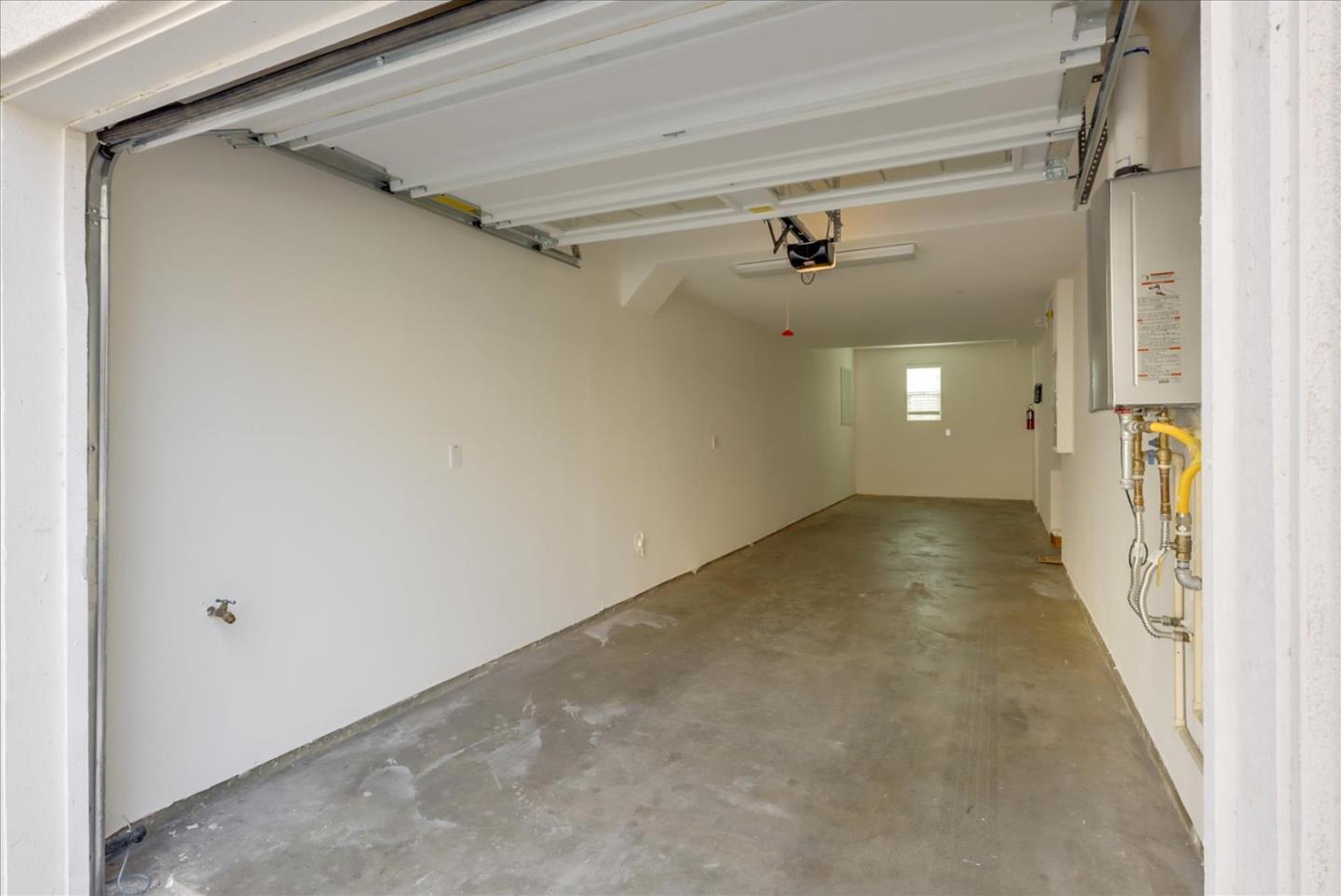 5854 Riley Way Newark, CA 94560 - Photo 31 of 32 Gallery Image 31