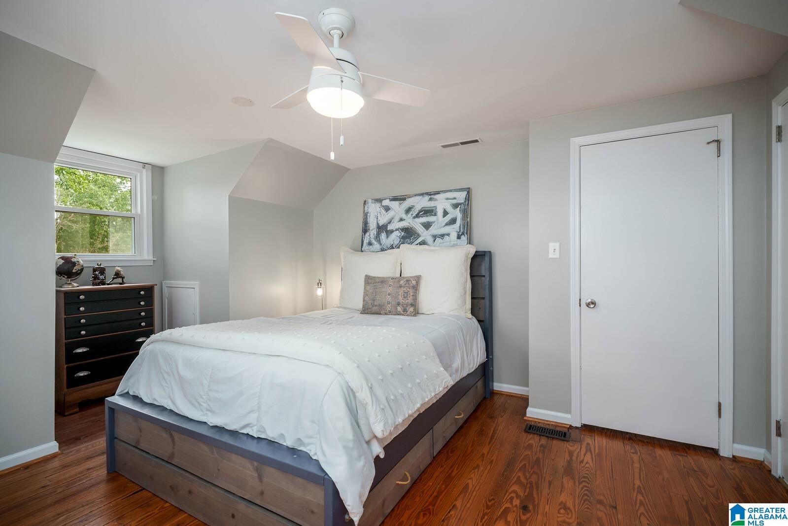 1546 Holly Road Birmingham, AL 35226 - Photo 25 of 43