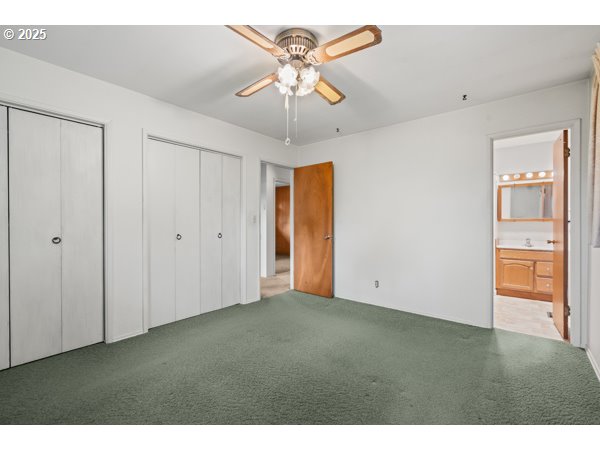 8108 Azalea-Glen Road Glendale, OR 97442 - Photo 13 of 44 a view of an empty room