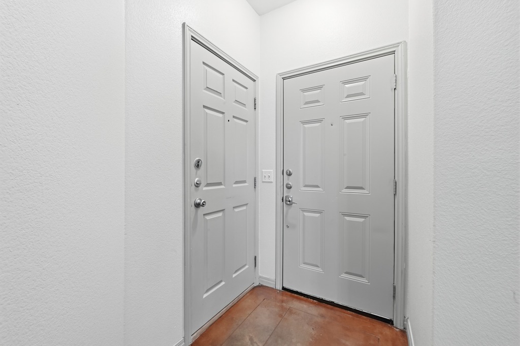 6015 Ponca Street, Unit A Austin, TX 78741 - Photo 5 of 28