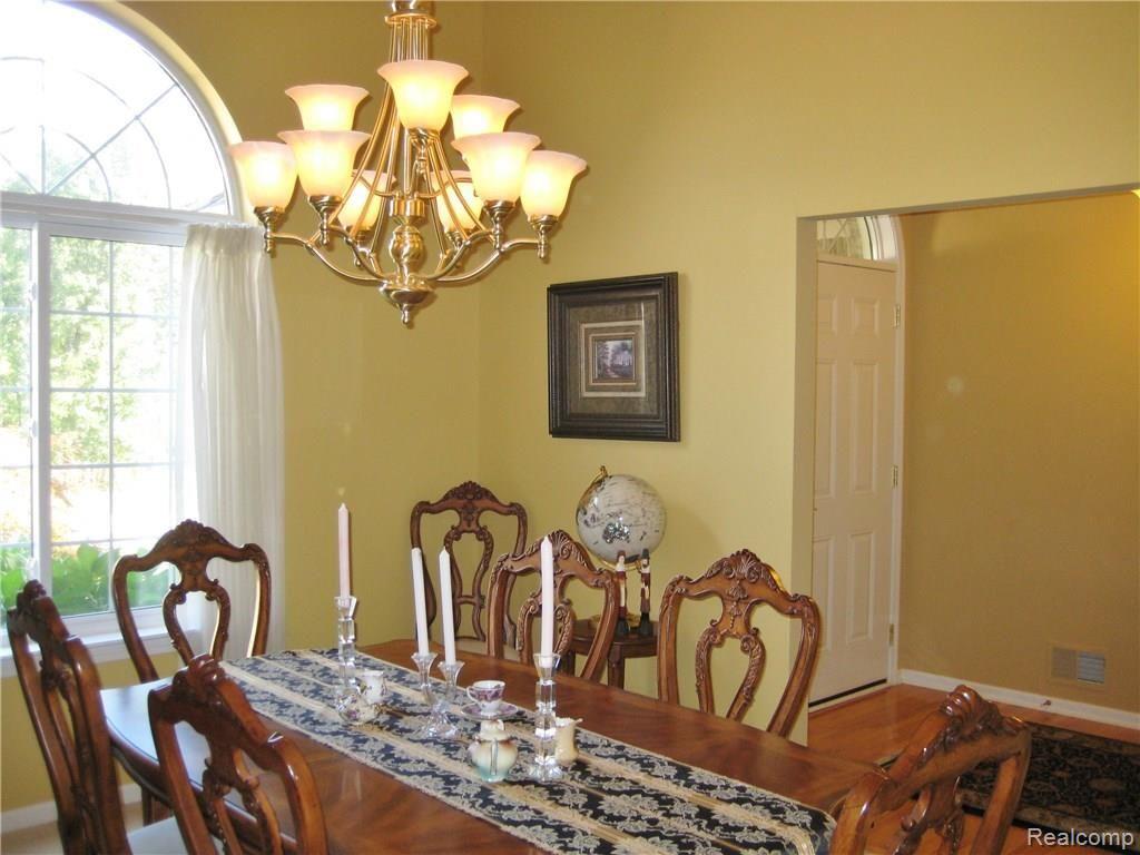 3107 Ridley Way Howell, MI 48843 - Photo 8 of 38