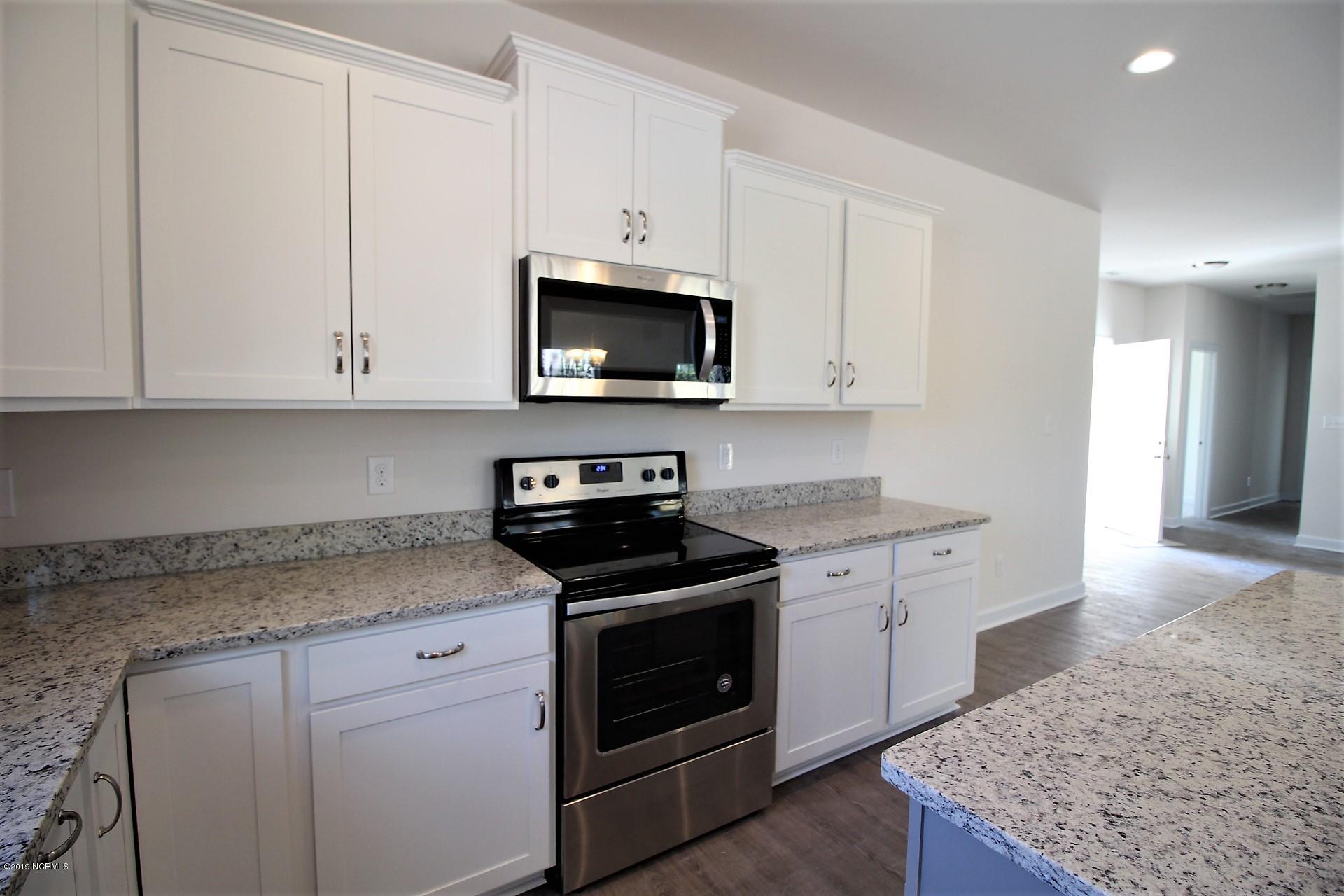 310 George Taylor Road Newport, NC 28570 - Photo 8 of 44 Built in microwave