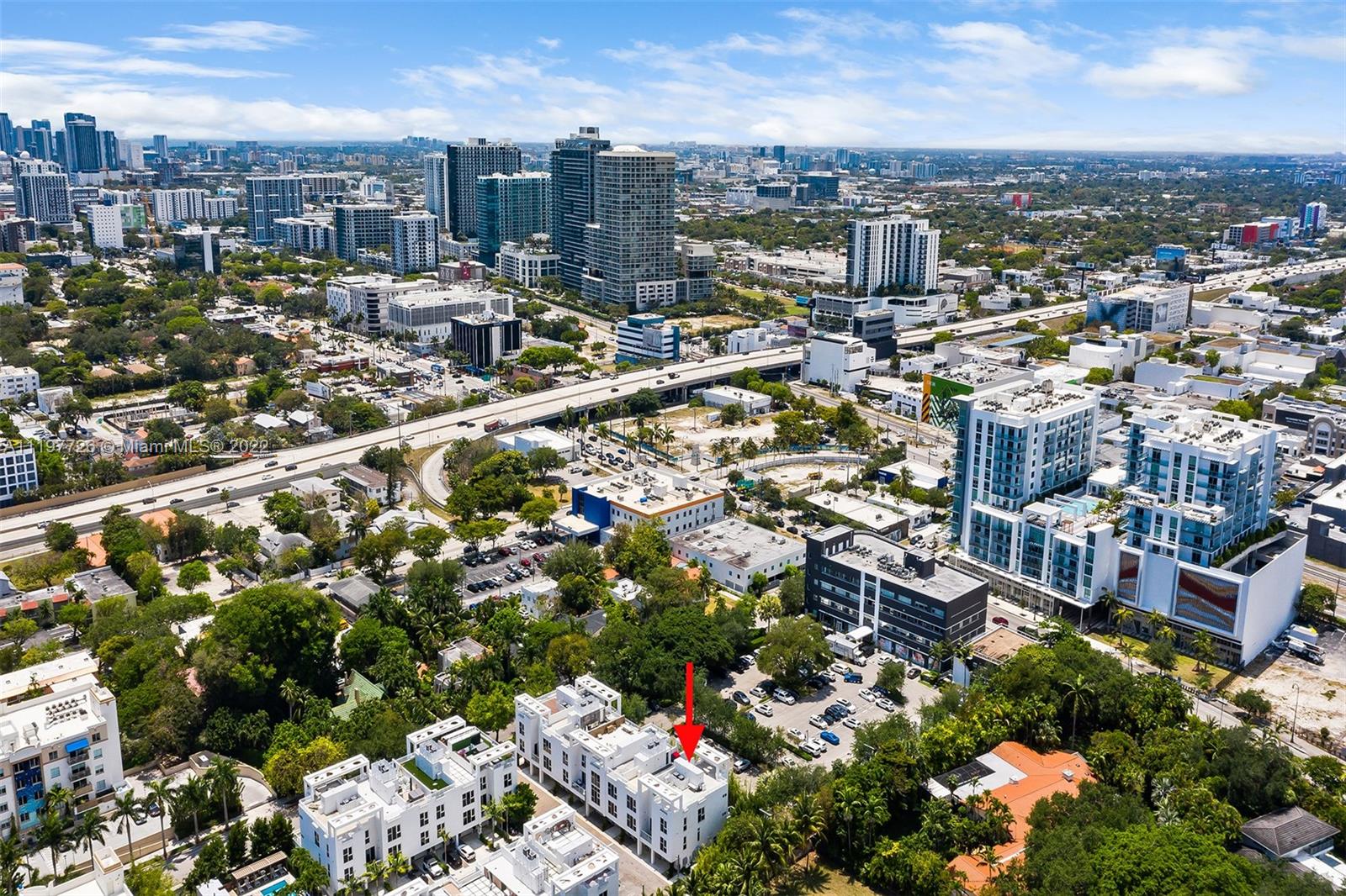 455 Northeast 39th Street, Unit 112 Miami, FL 33137 - Photo 32 of 40 a view of a city