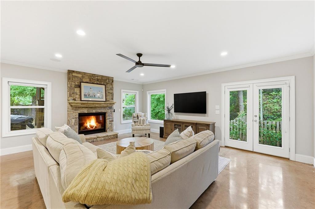 6020 Lake Lanier Heights Road Buford, GA 30518 - Photo 29 of 41