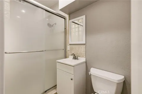 $1,379,000 | 2010 Mathews Avenue, Unit C, Redondo Beach, CA 90278