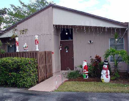 11576 Timbers Way, Unit D Boca Raton, FL 33428 - Photo 1 of 7 Primary Photo