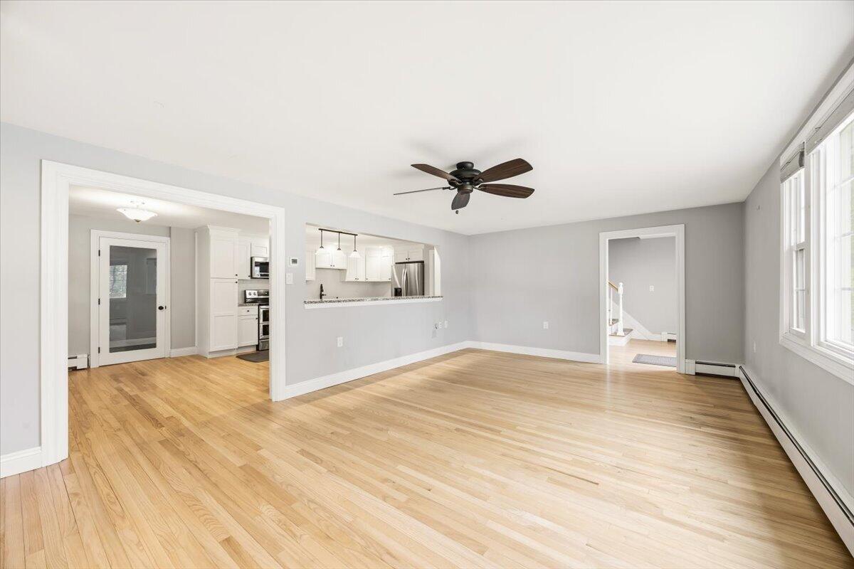 70 Springwood Road South Portland, ME 04106 - Photo 6 of 34 06-70 Springwood-6