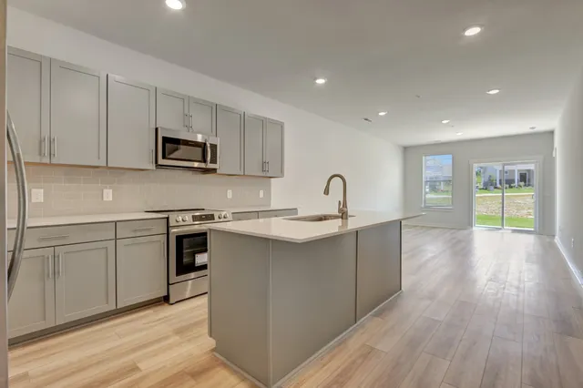 $354,990 | 656 Birdie Drive, Spring Hill, TN 37174