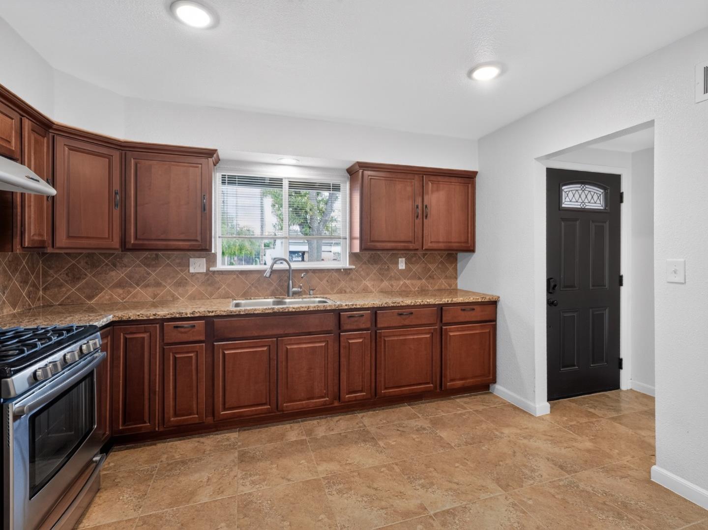 1168 East Rice Ranch Road Santa Maria, CA 93455 - Photo 6 of 20 Gallery Image 6