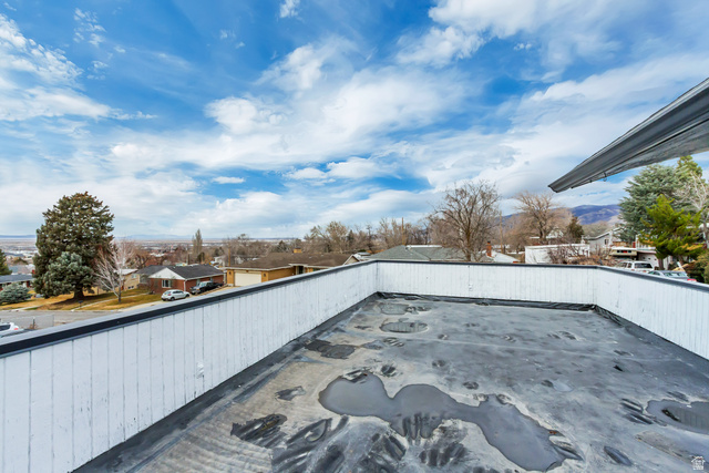 337 West 2900th Street South Bountiful, UT 84010 - Photo 32 of 35 View of patio / terrace with a residential view