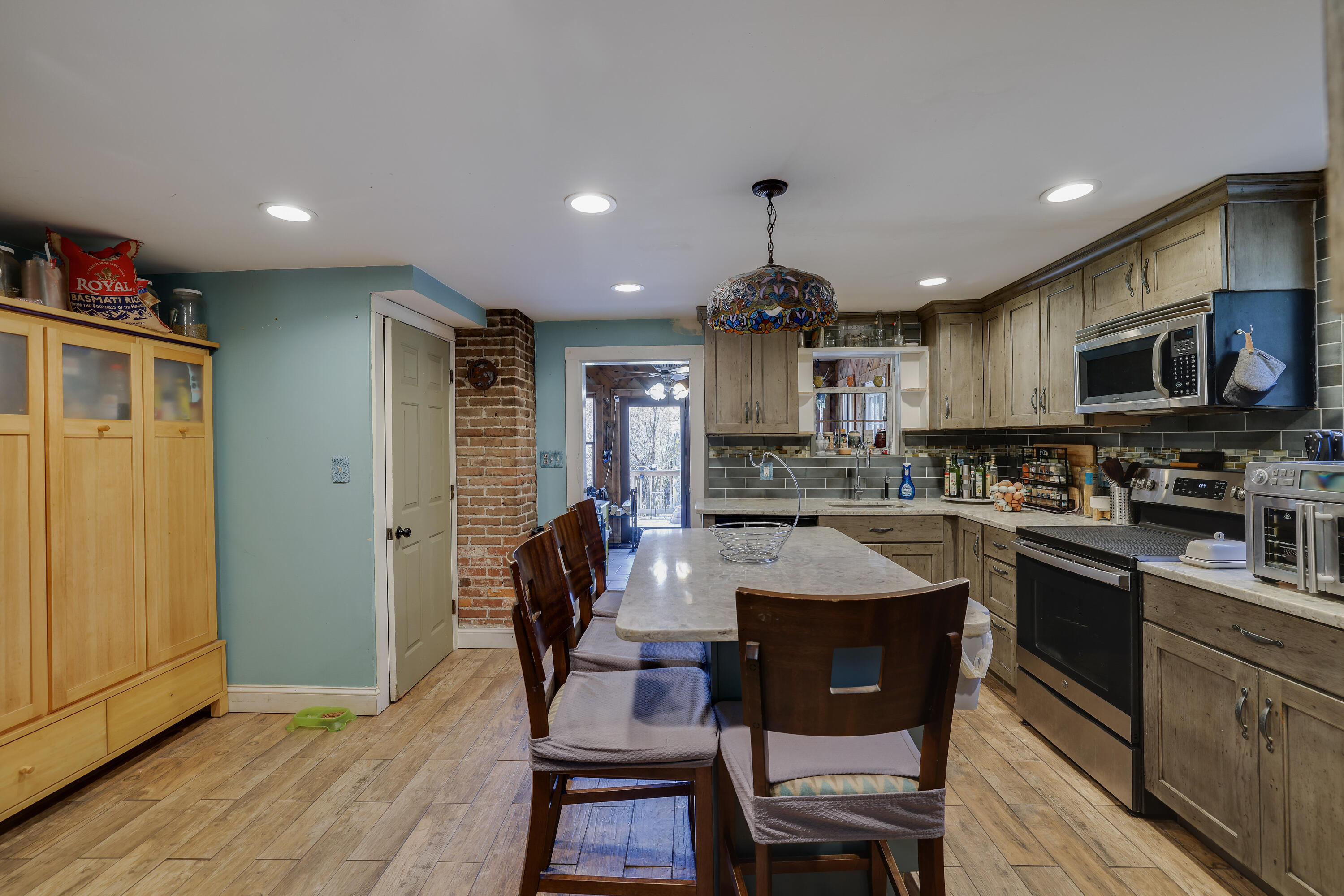 7102 Cherry Valley Road Stroudsburg, PA 18360 - Photo 13 of 77 RBR59095