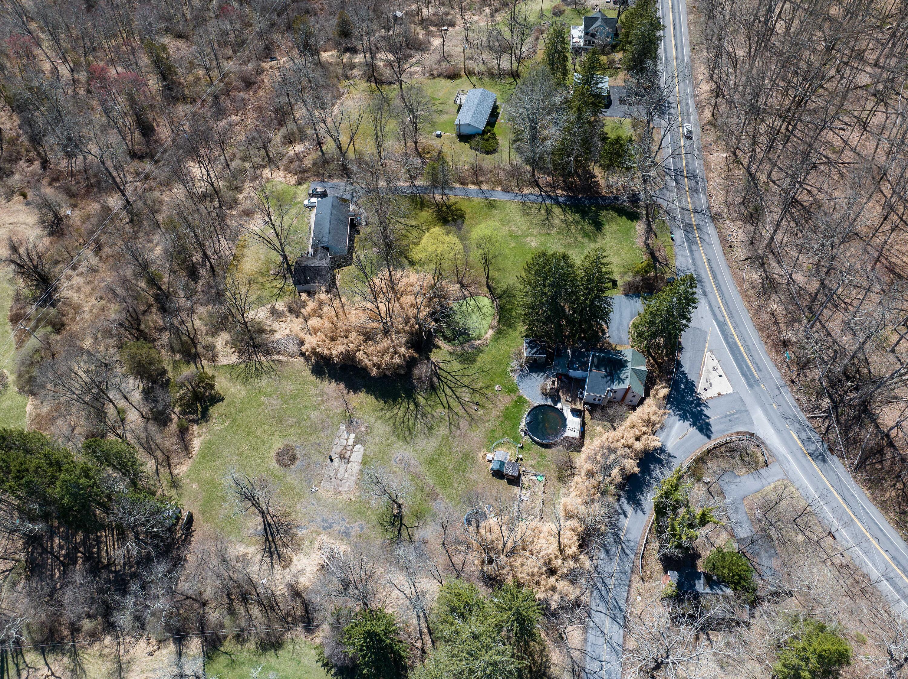 7102 Cherry Valley Road Stroudsburg, PA 18360 - Photo 64 of 77 DJI_20250401140714_0828_D