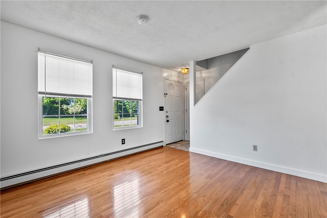 9 Sundown Lane Middletown, RI 02842 - Photo 27 of 44