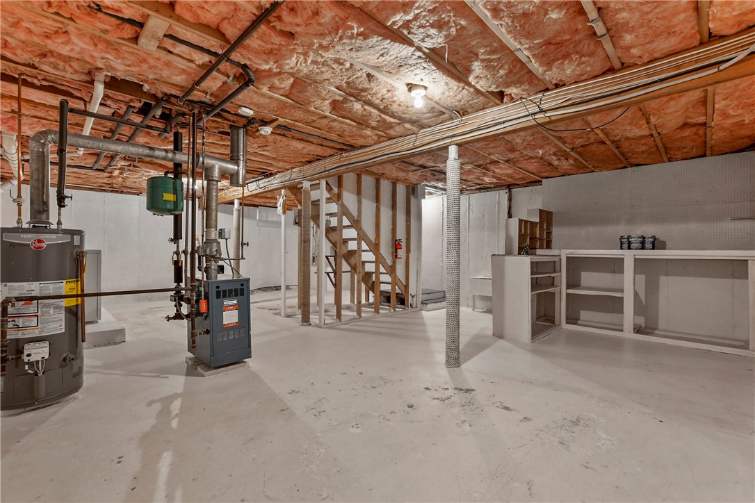 9 Sundown Lane Middletown, RI 02842 - Photo 31 of 44