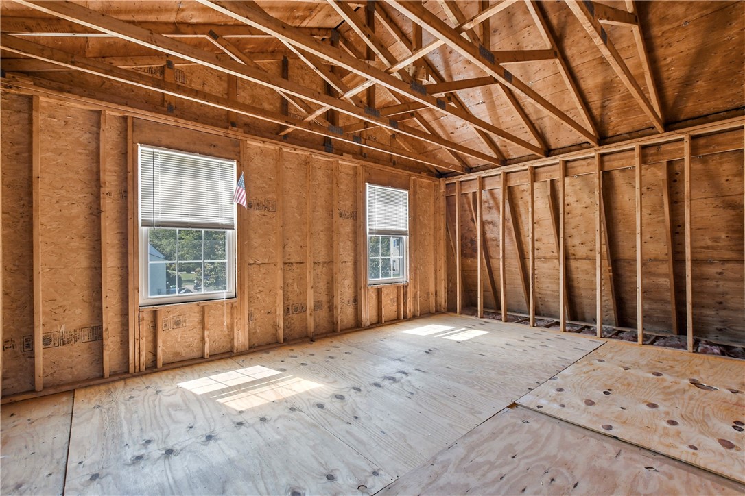 9 Sundown Lane Middletown, RI 02842 - Photo 42 of 44