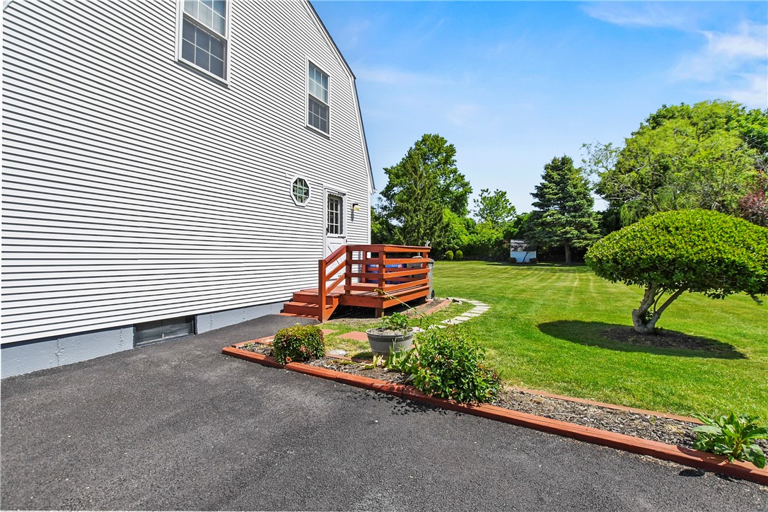 9 Sundown Lane Middletown, RI 02842 - Photo 43 of 44