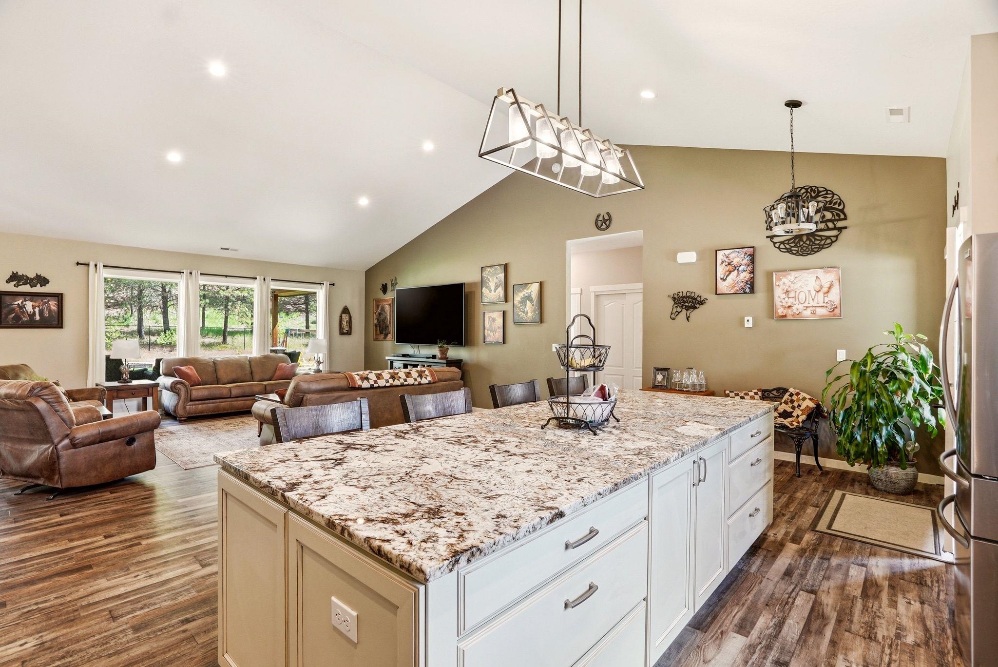7702 West Jensen Road Cheney, WA 99004 - Photo 27 of 41