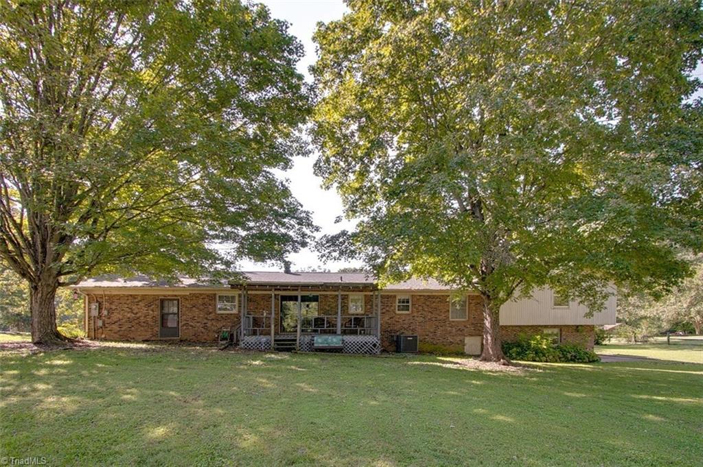 500 Springwood Road Asheboro, NC 27205 - Photo 6 of 25 Gallery Image 6