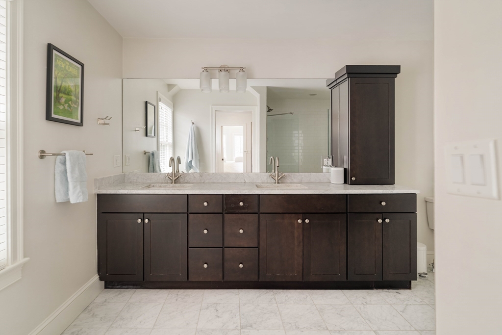 17 Summit Avenue, Unit 2 Brookline, MA 02446 - Photo 18 of 29