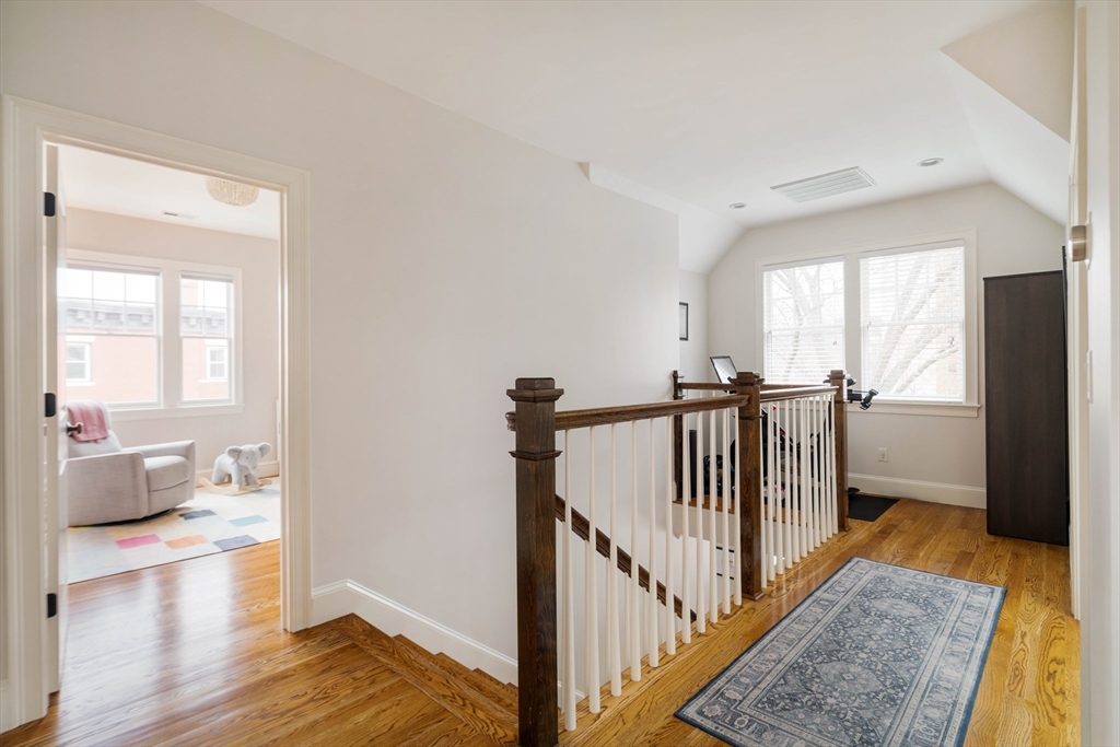 17 Summit Avenue, Unit 2 Brookline, MA 02446 - Photo 28 of 29