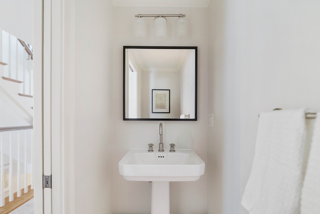 17 Summit Avenue, Unit 2 Brookline, MA 02446 - Photo 29 of 29