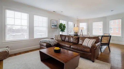 $2,399,000 | 17 Summit Avenue, Unit 2, Brookline, MA 02446