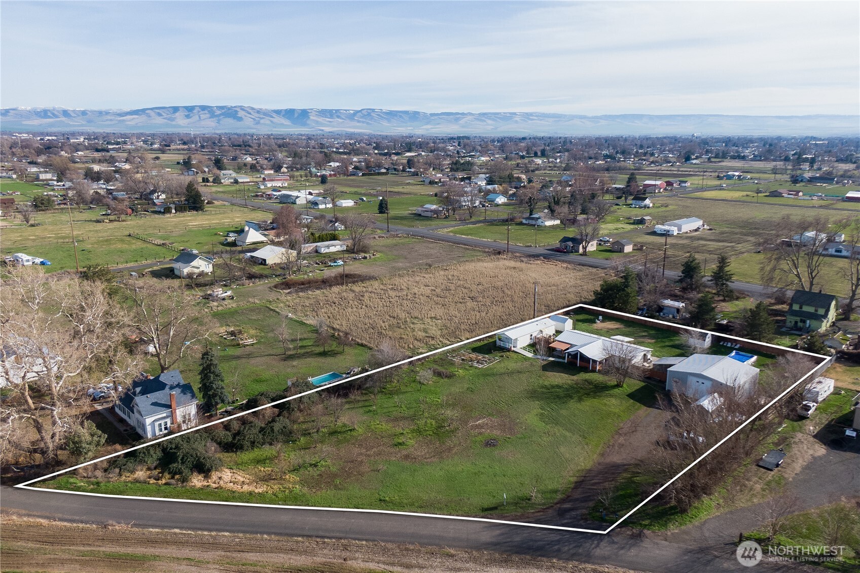 647 Baldwin Road Walla Walla, WA 99362 - Photo 4 of 40
