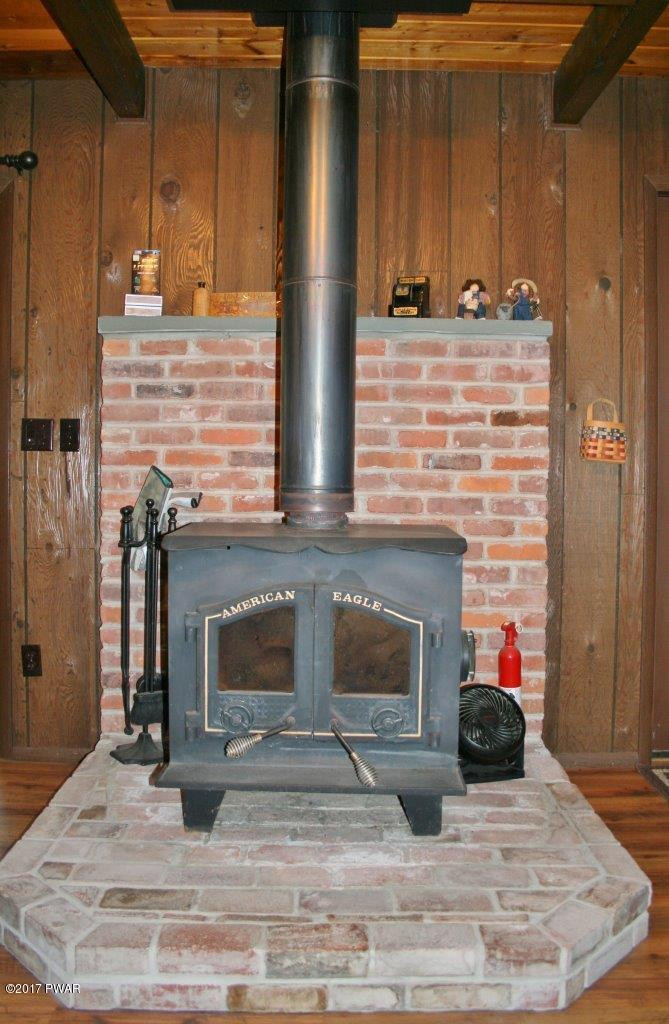 33 Rock Road Lakeville, PA 18438 - Photo 26 of 35