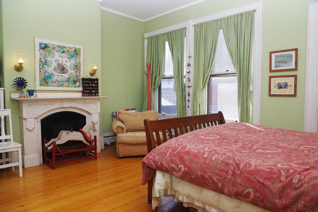 18 Cordis Street Boston, MA 02129 - Photo 10 of 22