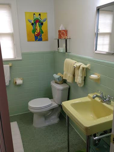 712 Parish Road Charleston, SC 29407 - Photo 16 of 27 upstairs bath