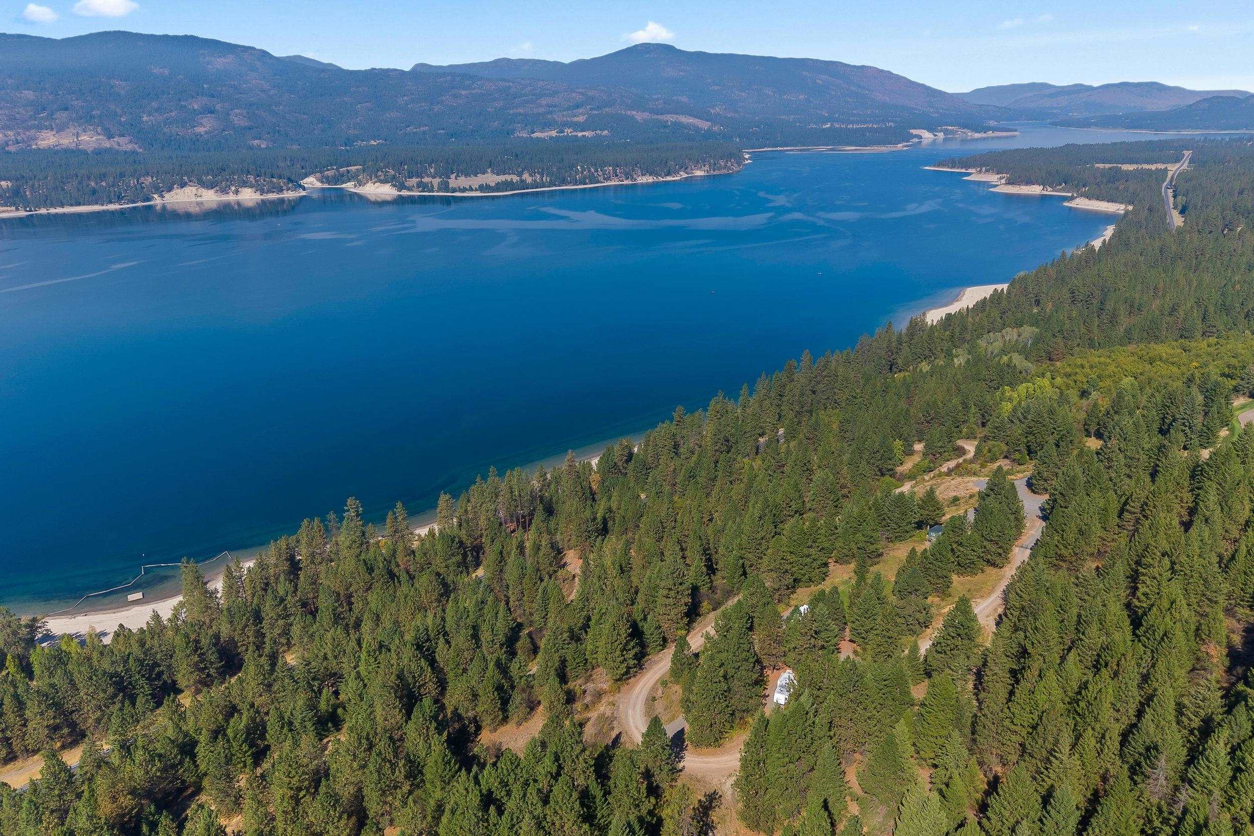 1894 Beach View Way Kettle Falls, WA 99141 - Photo 22 of 27