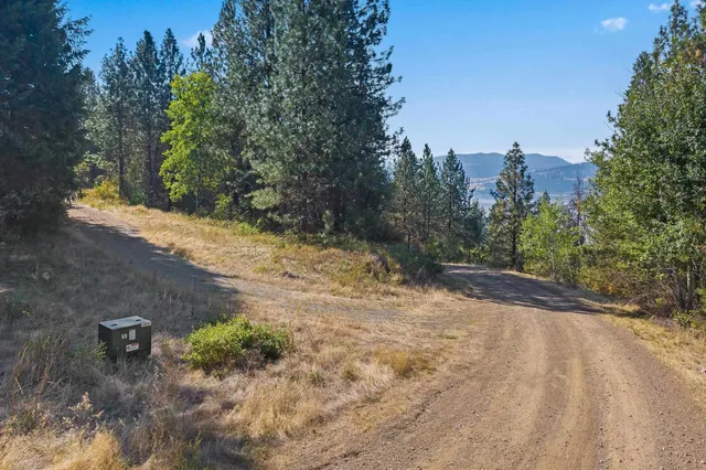 $225,000 | 1894 Beach View Way, Kettle Falls, WA 99141