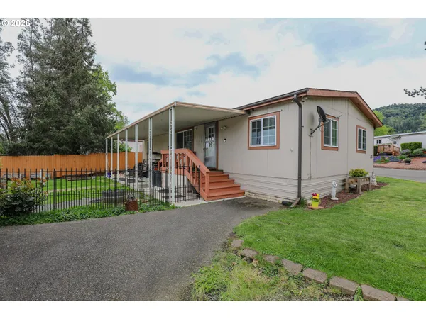 $79,900 | 101 Molalla Court, Roseburg, OR 97470