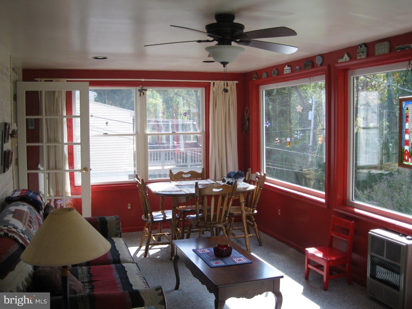 272 Valley View Road Springfield, PA 19064 - Photo 8 of 24 Great Room