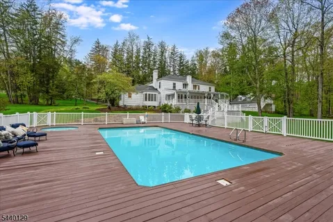 $1,649,000 | 4 Edward Shippen Lane, Morristown, NJ 07960