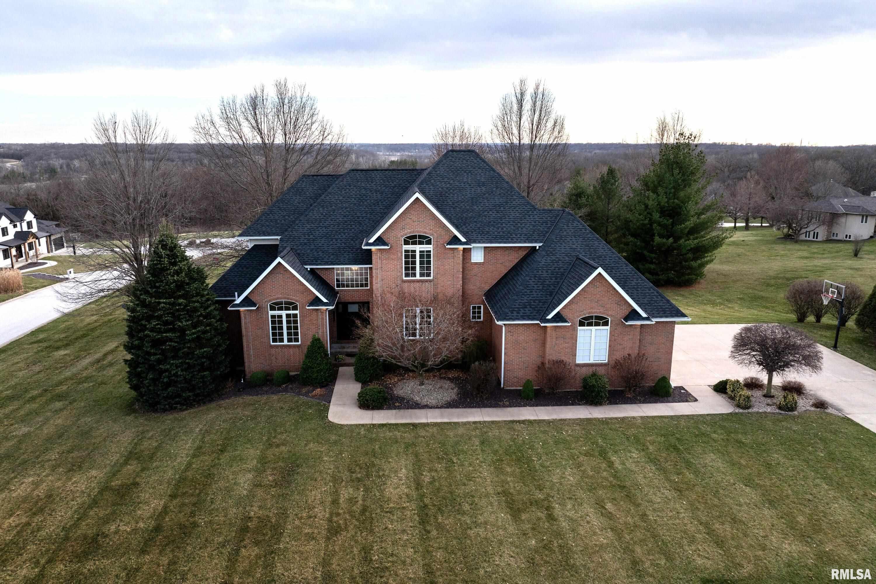 3510 Timberline Drive Quincy, IL 62305 - Photo 1 of 32