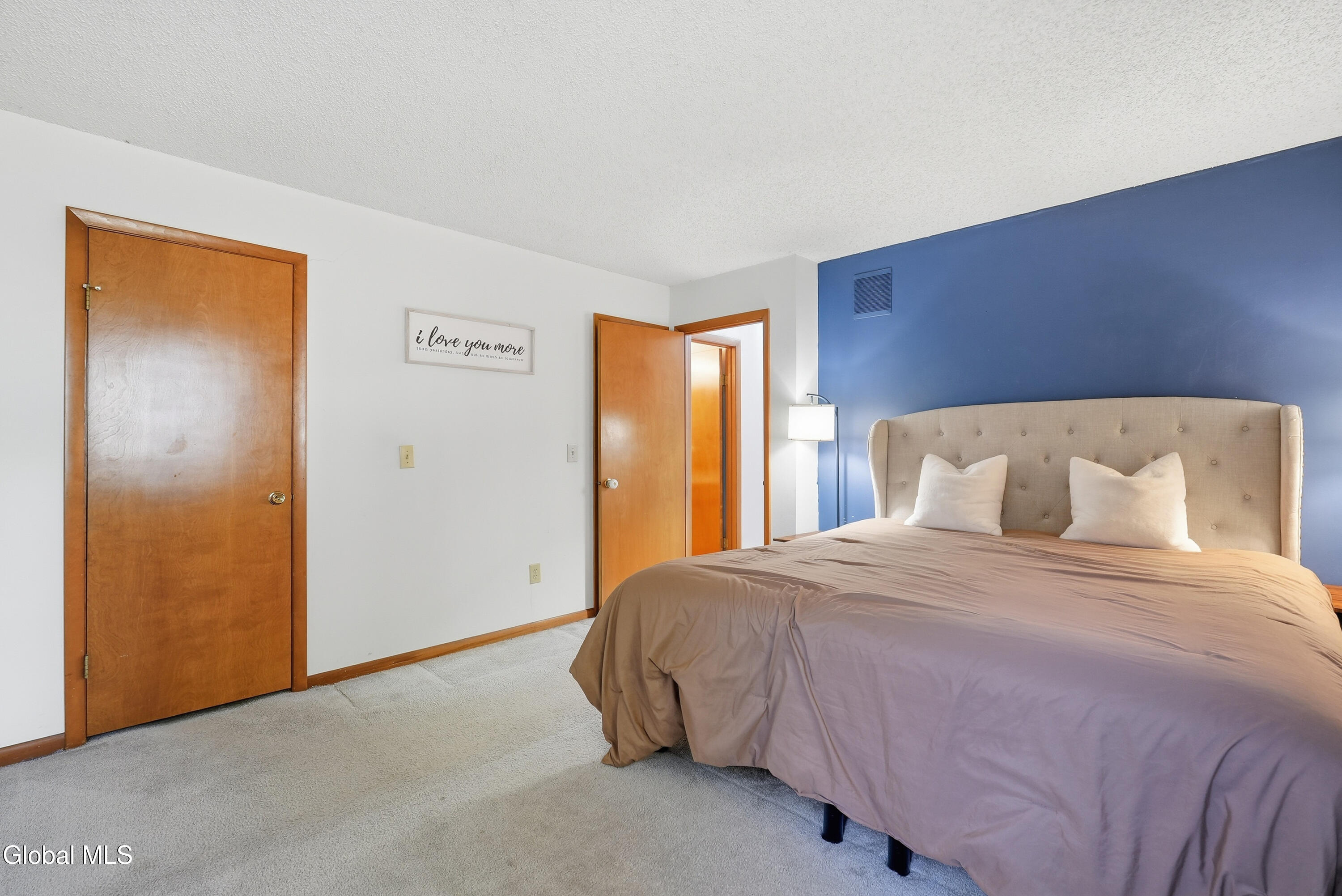 7 Lea Court Schenectady, NY 12309 - Photo 14 of 33 15