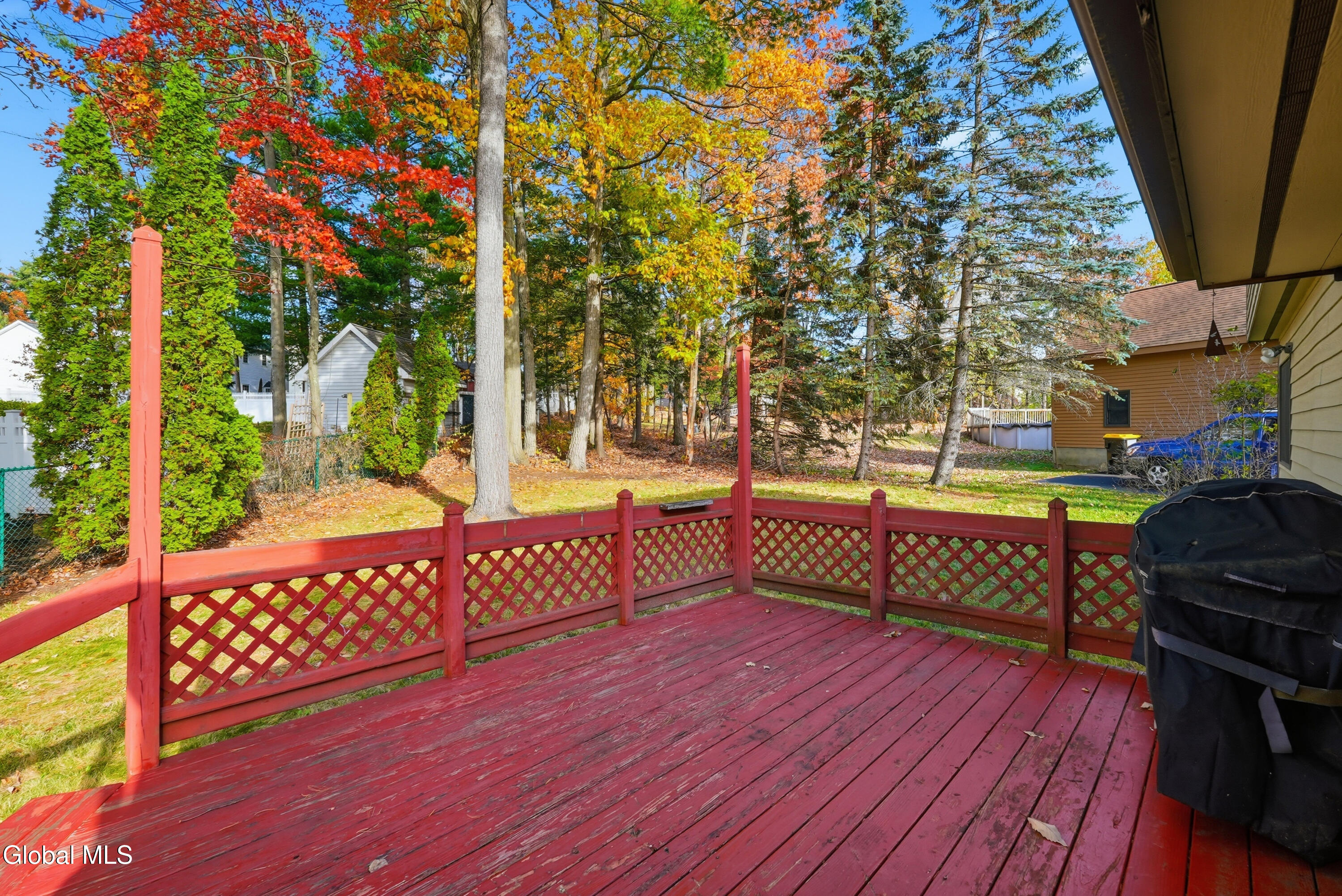 7 Lea Court Schenectady, NY 12309 - Photo 27 of 33 30