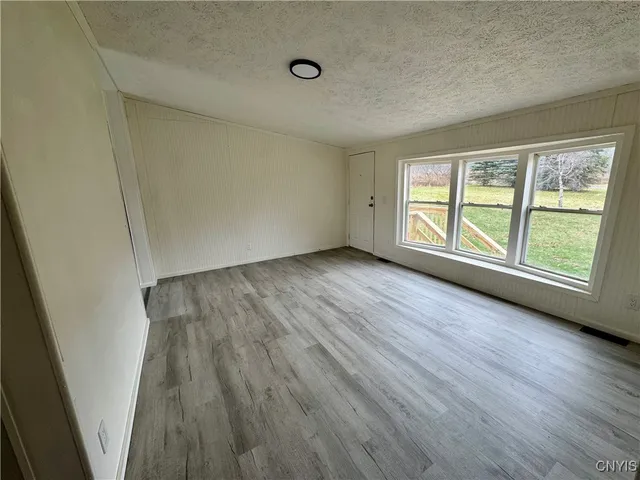 $1,400 | 4943 Forest Avenue, Lincoln, NY 13421