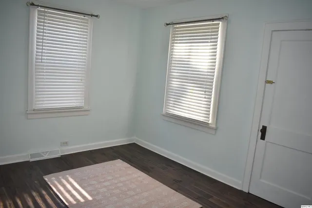 $189,900 | 2119 Jefferson Street, Quincy, IL 62301