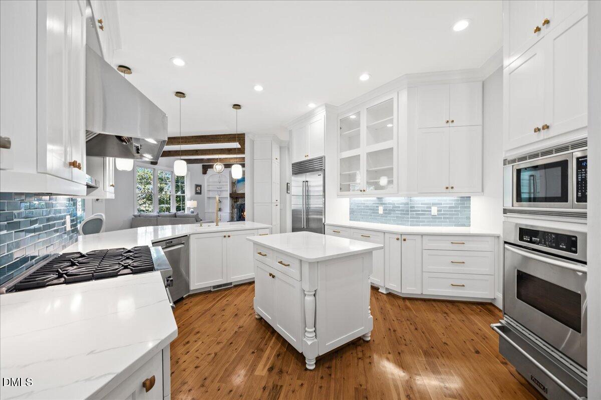 1504 Consett Court Raleigh, NC 27613 - Photo 17 of 81 Kitchen