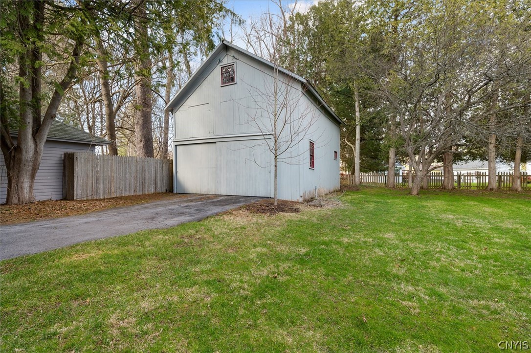 21 Hamilton Street Hamilton, NY 13346 - Photo 5 of 40