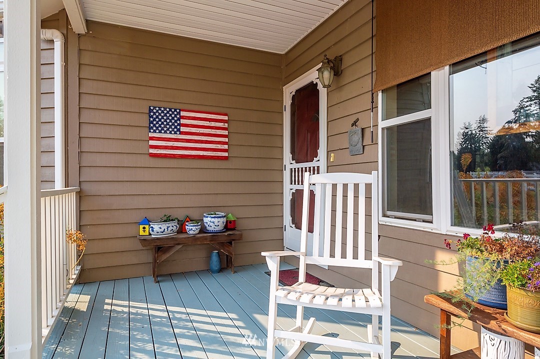 1767 Centralia Alpha Road Chehalis, WA 98532 - Photo 4 of 19 Gallery Image 4