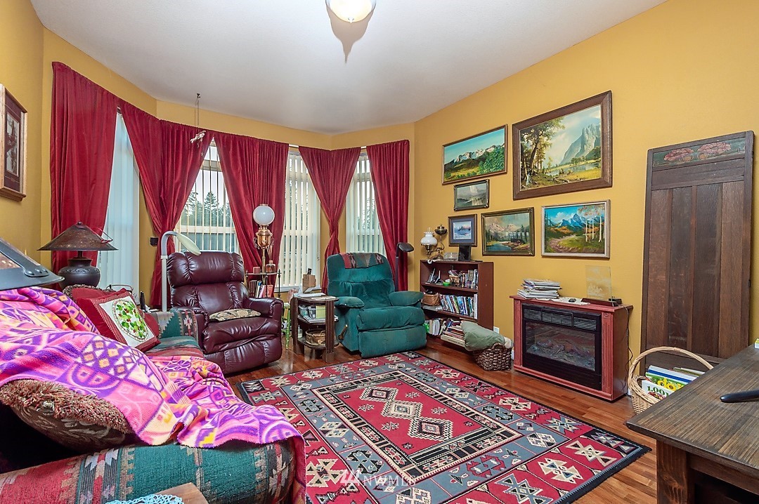 1767 Centralia Alpha Road Chehalis, WA 98532 - Photo 8 of 19 Gallery Image 8