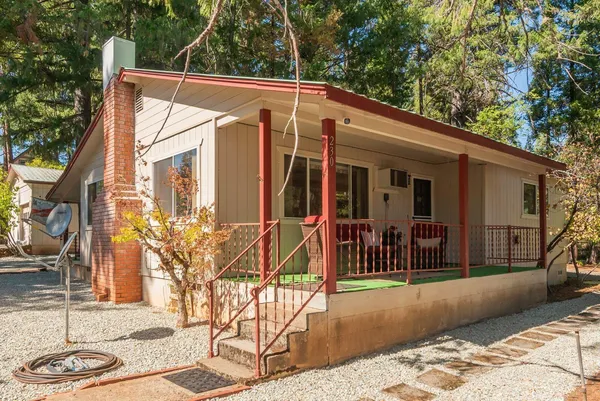 $309,999 | 220-230 Lakeview Drive, Trinity Center, CA 96091