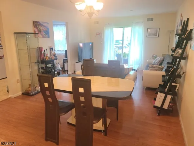 $2,300 | 14 Brookside Lane, Mount Arlington, NJ 07856